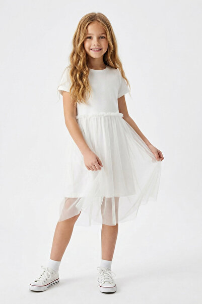 TRENDYOLKIDS Ecrufarbenes Basic-Kurzarm-Mini-Tutu-Webkleid für Mädchen aus Ba...