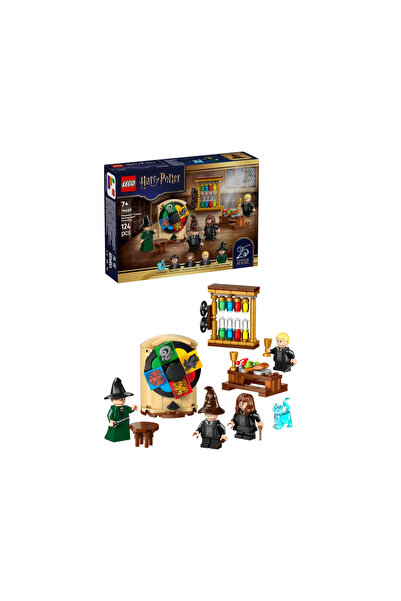 LEGO ® Harry Potter™ Hogwarts™ Şatosu: Seçmen Şapka Töreni 76460 - 7+ Oyuncak...