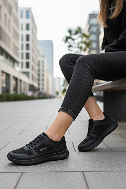 SOHO Pantofi de damă negru-negru 20626