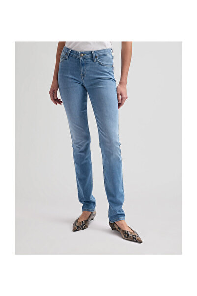 Lee Жена МАРИОН ХЕЙ ЛОВЪР