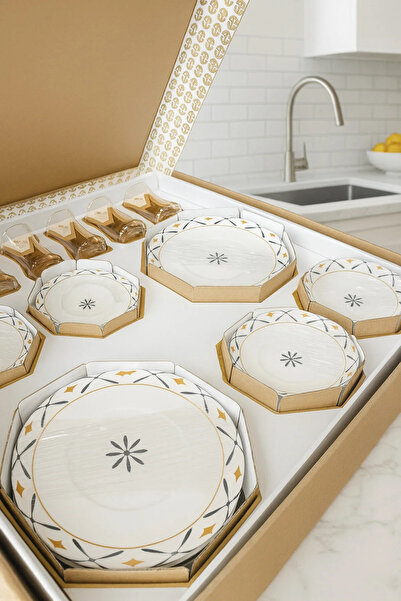 Paşabahçe 24 Parça Harenciya Premium Çay&Pasta Sunum Seti-6 Bardak 6PastaTaba...