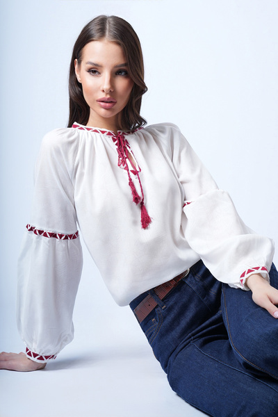 Trend Alaçatı Stili Women's White Crew Neck Blouse with Tie Detail and Embroi...