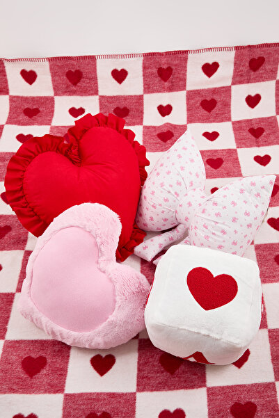 TRENDYOLMİLLA HOME Bow Themed Stuffed Shaped Throw Pillow Tphss26Kkk00006