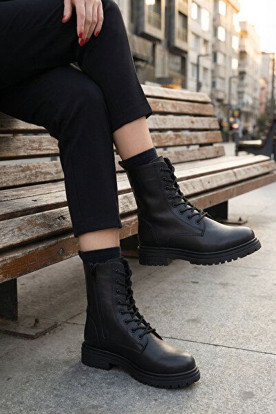 SOHO Дамски черни боти и ботуши 13786
