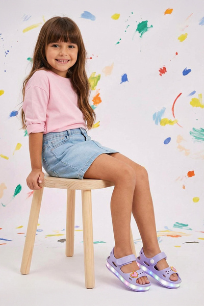 TRENDYOL SHOES Lilac Lighted Light Sole Little Girls Kids Eva Sandalen TAKSS2...