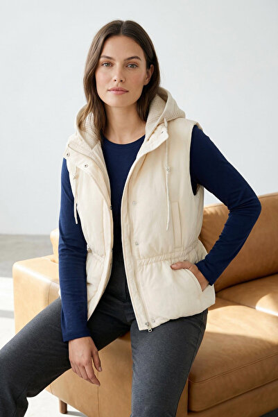 Trendyol Collection Ecru Regular Molded Knitwear Hood Detailed Puffer Vest Tw...