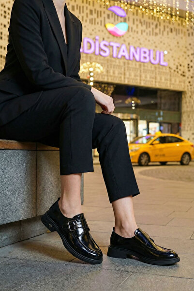 SOHO Schwarze Damen-Loafer-Schuhe 21094