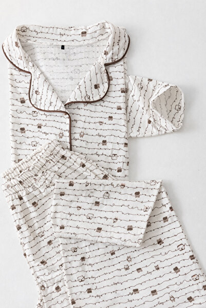 Trendyol Collection Braunes, geripptes, gestricktes Pyjama-Set mit Tiermuster...