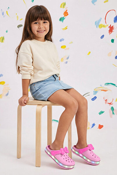 TRENDYOL SHOES Sandale Eva pentru fetițe, cu fundă roz strălucitoare, cu talp...