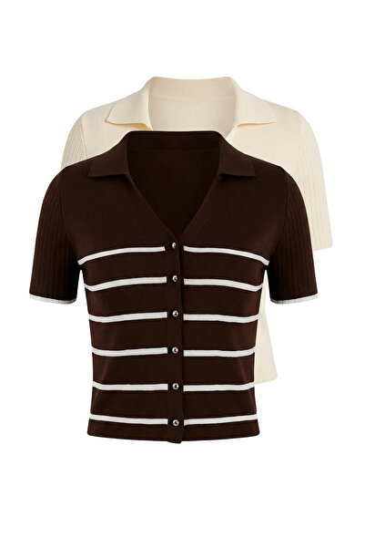 ترينديول كوليكشن بلوزة رفيعة من التريكو الأساسي مخططة باللون البني الحجري TWO...