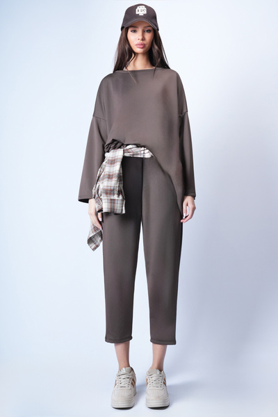 Trend Alaçatı Stili Damen-Sweatshirt und Hosen-Set in Bitter Brown mit Rundha...