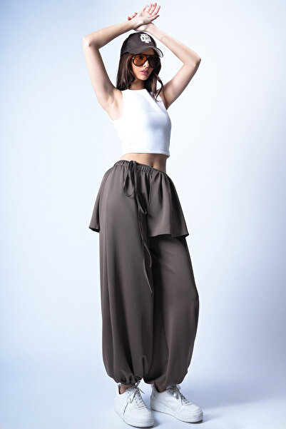 Trend Alaçatı Stili Pantaloni de damă maro cu design cu talie elastică și fus...