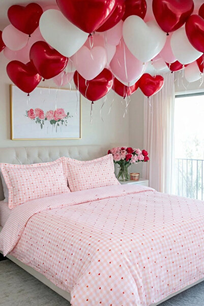 TRENDYOLMİLLA HOME Doppelbett-Bettbezug-Set mit Herz- und Linienmuster TPHSS2...