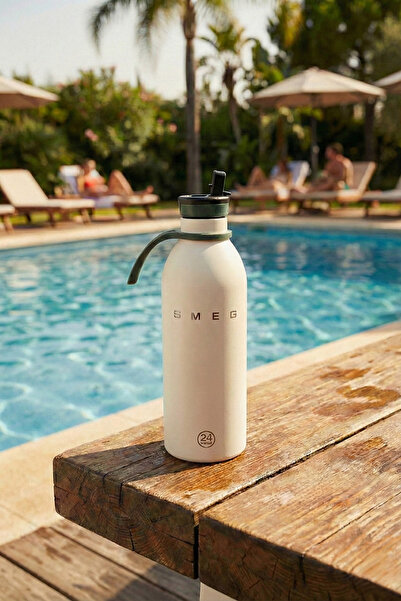 SMEG Clima 500 ml Sport Kapak Krem Termos  & Yeşil Aksesuar Kombini ile