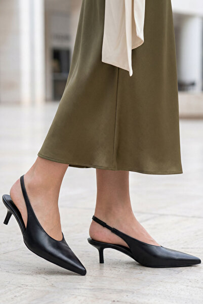 SOHO Schwarze klassische Damenschuhe mit Absatz 21283