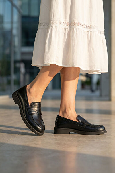 SOHO Schwarze Damen-Loafer-Schuhe 21241