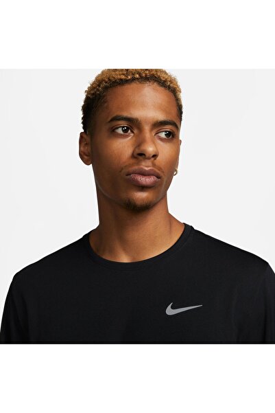 Nike قميص ميلر توب بأكمام طويلة من إم إن كيه دي إف يو في