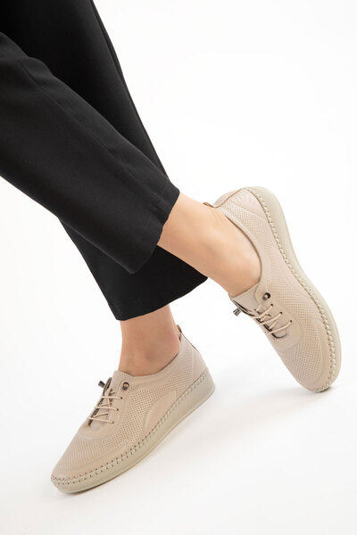 SOHO Pantofi de damă din piele naturală bej 21363