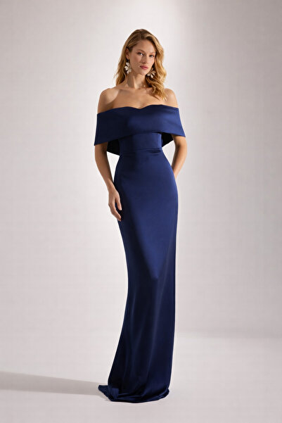 BETTY & SAM PAMELLA MADONNA YAKA SATEN KOYU MAVİ NİŞAN ELBİSESİ