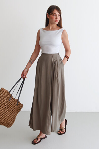 Trendyol Collection Khaki Wide-Leg Modal Buttoned Skirt-Looking Pants Twoss26...
