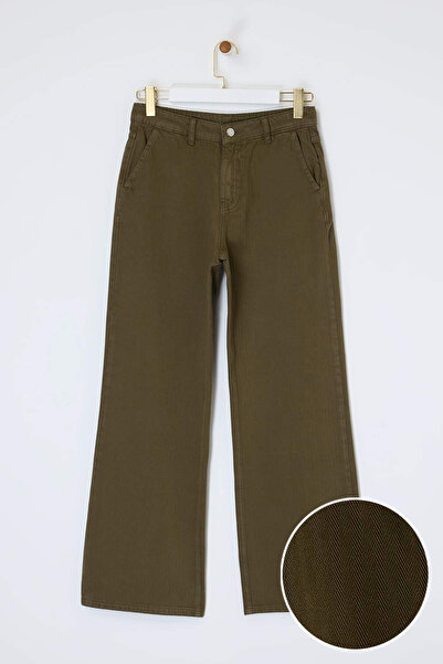 Trendyol Collection Khaki DRAPED High-Waist-Jeans aus 100 % Baumwolle mit wei...