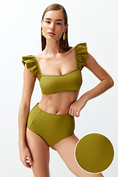 Trendyol Collection Grünes, mit Rüschen verziertes Bralette-Bikini-Set mit ho...