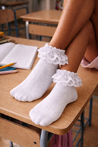 Katia&Bony Детски чорапи с дантелена украса, бели