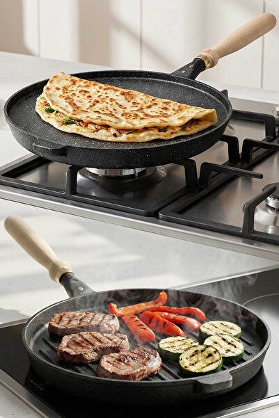 Taç Лят гранитен тиган за палачинки 36 см черен