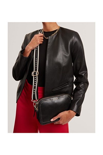 Ted Baker Kožená crossbody taška s popruhmi