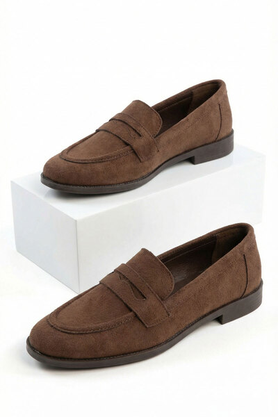 SOHO Pantofi de damă din piele intoarsa maro 21386