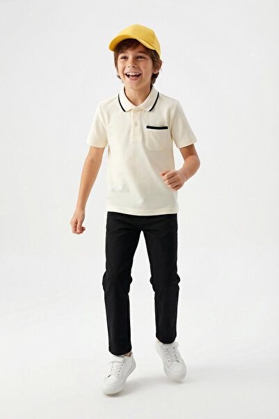 TRENDYOLKIDS Ecru Boys' Plain Knitted Top and Bottom Set Tkdss26Au00008