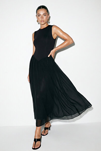 Drop by TrendyolMilla Crna suknja od šifona, duga haljina s pripijenim struko...