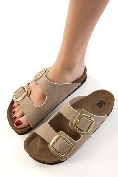 SOHO Beige Damen-Hausschuhe 17863