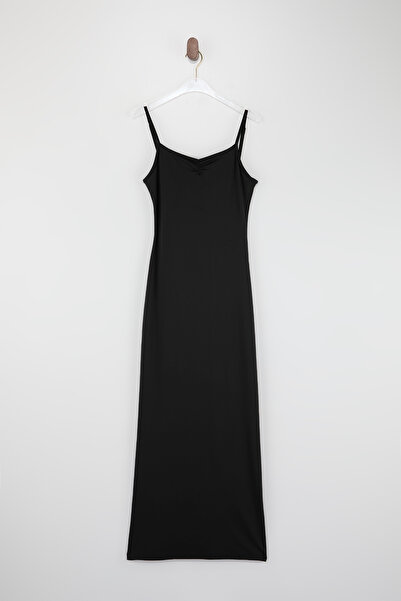 Drop by TrendyolMilla Crna haljina sa tankim bretenima i dekolteom, jednodije...