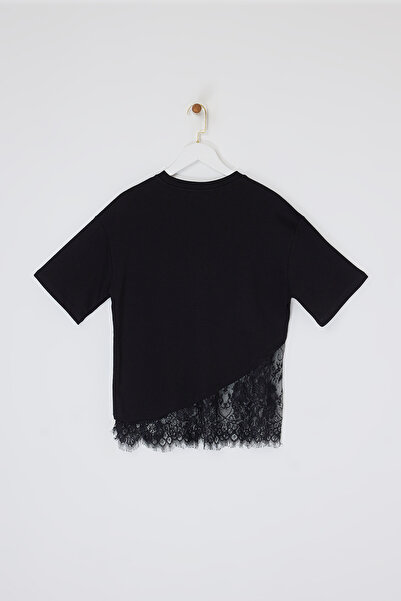 Drop by TrendyolMilla Crna suknja, majica sa čipkastim detaljima TDRSS26TS00012