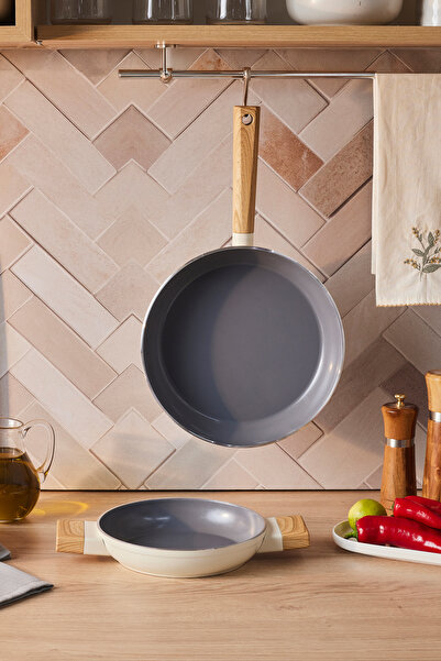 ✨ Karaca Swiss Crystal ile Eşsiz Sofralarınızı Şimdi Keşfedin!