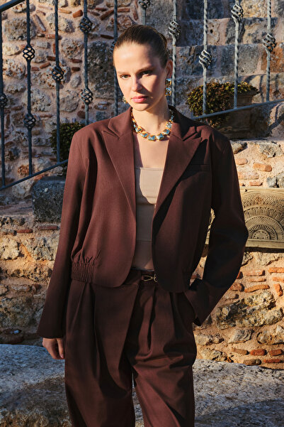Trendyol Collection Dark Brown Crop Modal Blazer Jacket Twoss26Bc00038