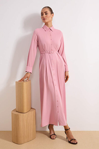 Trendyol Modest Gewebtes Kleid aus Pudra-Stoff TCTSS26EB00047