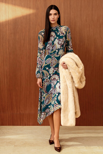 Trendyol Collection Πράσινο-Πολύχρωμο Φόρεμα με υφαντό φόδρα από σιφόν TWOAW2...