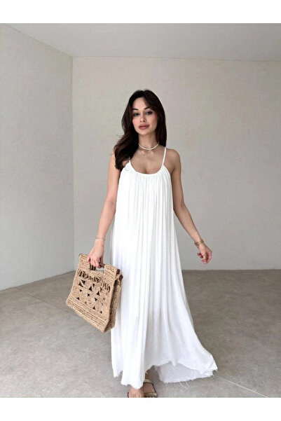 BellaVita Botuique Krem Askılı Pliseli Maxi Elbise