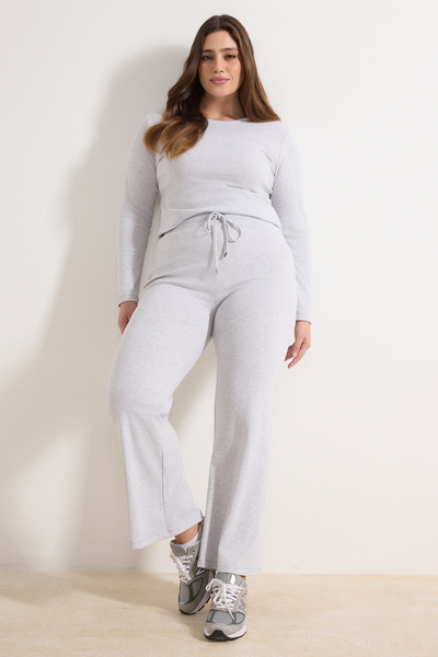 Trendyol Curve Wardrobe Essentials Gray Fitted/Fitted-To-The-Body Corded Fabr...