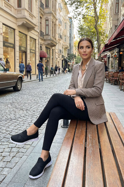 SOHO Black Women's Sneaker 21277