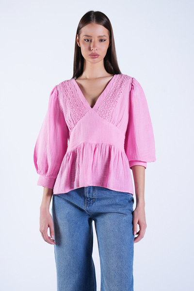 Trend Alaçatı Stili Women's Pink Deep V-Neck Lace Embroidered Muslin Blouse A...