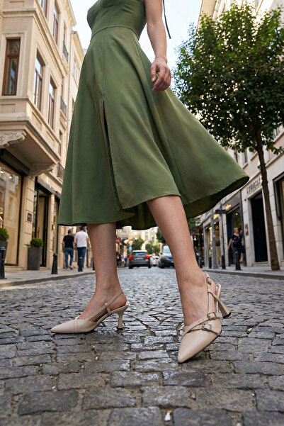 SOHO Pantofi clasici cu toc de damă bej 20255