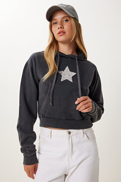 Happiness İstanbul Kadın Antrasit Kapüşonlu Yıkamalı Crop Örme Sweatshirt UB0...