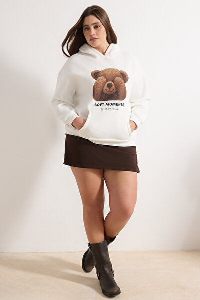 Trendyol Curve Ecru Teddy Bear Printed Oversized Large Size Sweatshirt with F...
