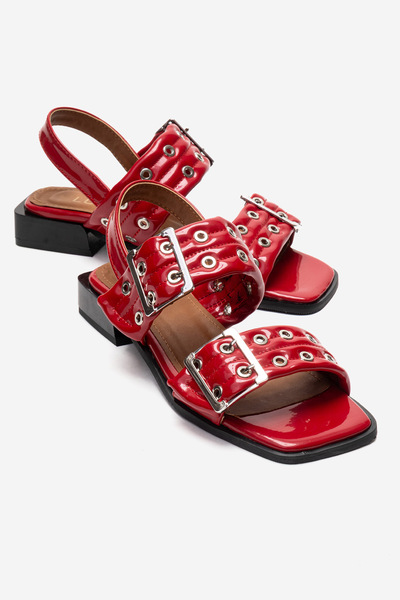 LuviShoes Червени лачени дамски сандали с петна със сребърна катарама