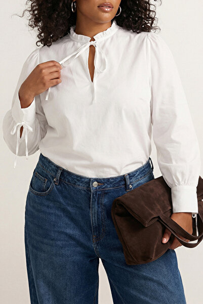 Trendyol Curve Ekru bawełniana bluzka w dużym rozmiarze TBBSS26AF00020