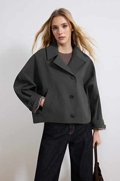 Trendyol Collection Khaki Patterned Lined Soft Keys Oversized Short Coat Twos...