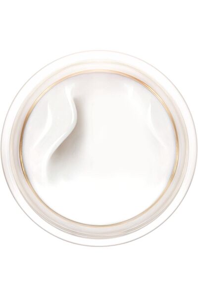 L'Oreal Paris Yaş Uzmanı 30+ Kırışıklık Karşıtı Nemlendirici Gündüz Yüz Kremi 50ml